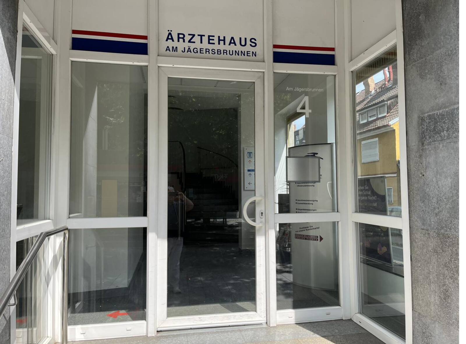 Sprechzimmer der Hausarztpraxis René Lutz in Schweinfurt
